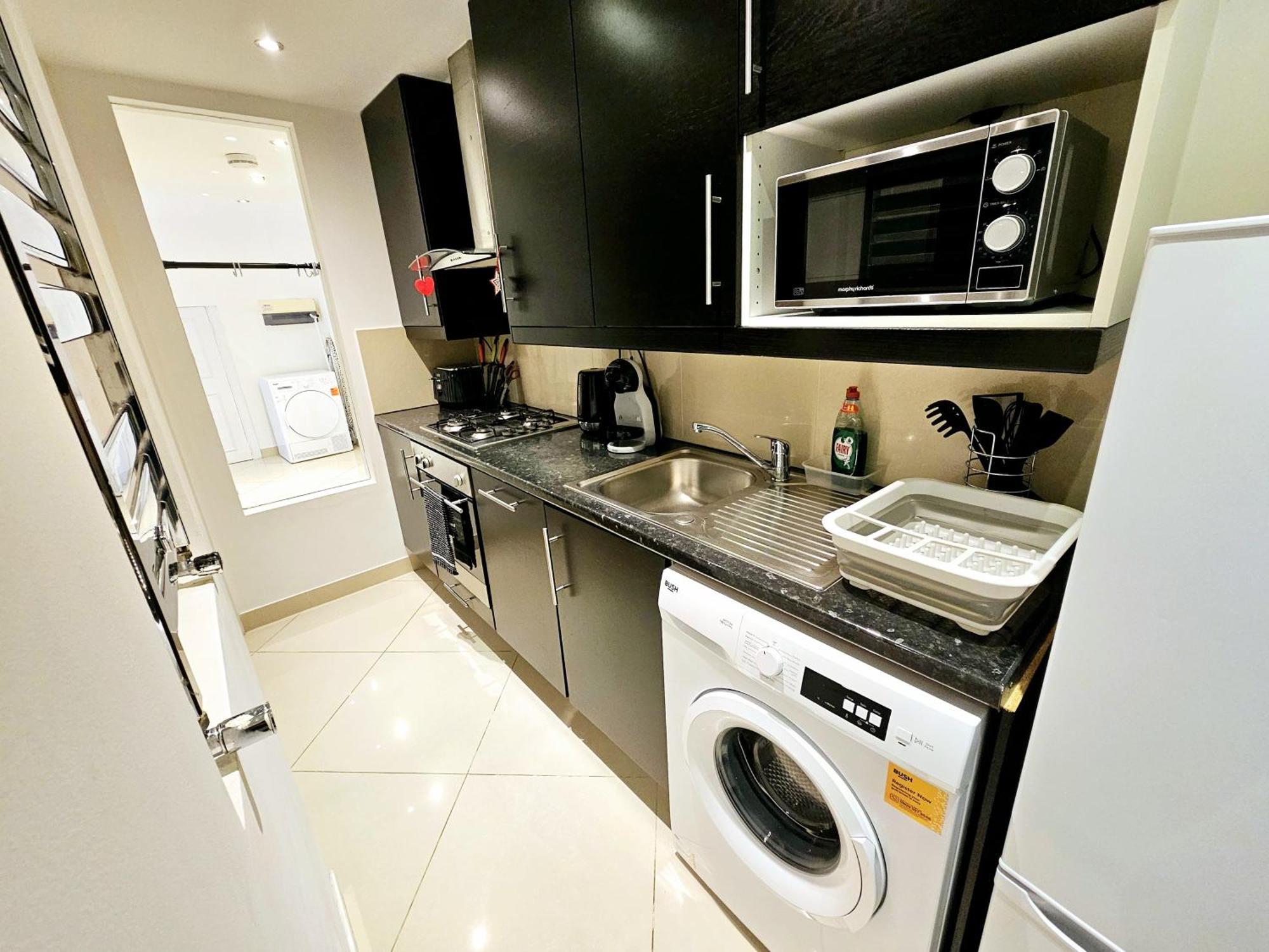 Modern Hyde Park Home With Private Entrance & Private Back Patio Near Bayswater & Paddington Stations Лондон Екстериор снимка